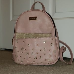 Pink & Gold mini backpack!🔥
